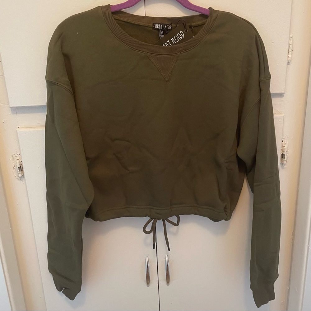 NWT Current Mood Olive Cropped Crewneck Sweatshirt